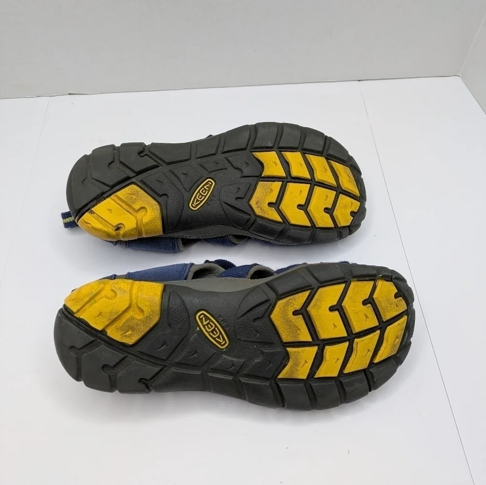 Keen Blue Sandal Water Shoes 2Y Youth